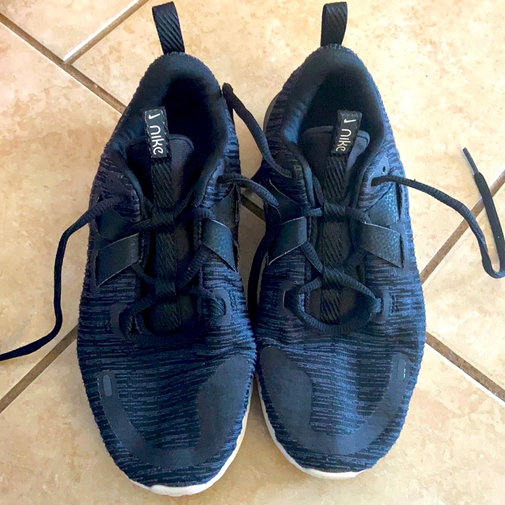 Nike Sneakers Size 7